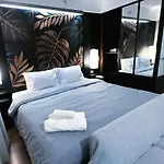 Flat 1414 Luxo No Hotel Mla Ibirapuera Com Vaga